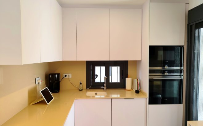 Resale - Villa -
San Miguel de Salinas - Inland
