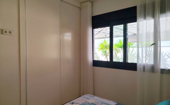 Resale - Villa -
San Miguel de Salinas - Inland