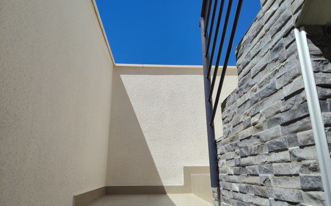 Resale - Villa -
San Miguel de Salinas - Inland