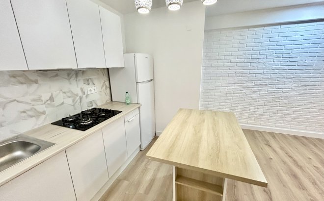 Resale - Apartment -
Torrevieja - Costa Blanca