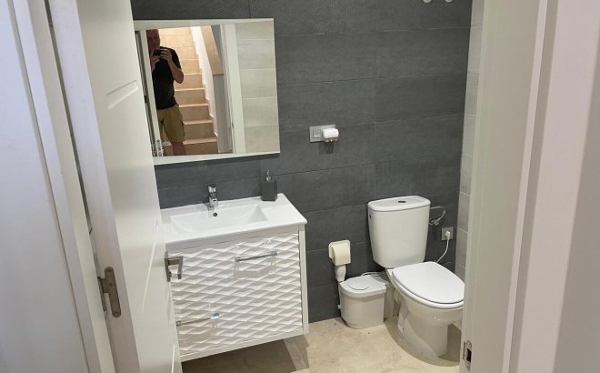 Resale - Villa -
Villamartin - El Galan