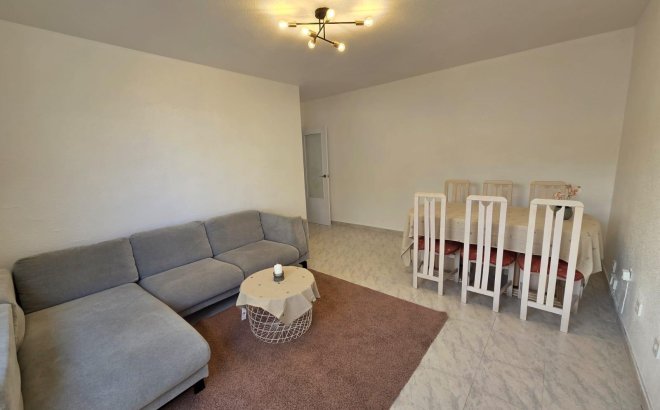 Resale - Apartment -
Torrevieja - Estacion De Autobuses