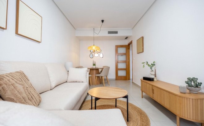 Resale - Apartment -
Torrevieja - Las Calas