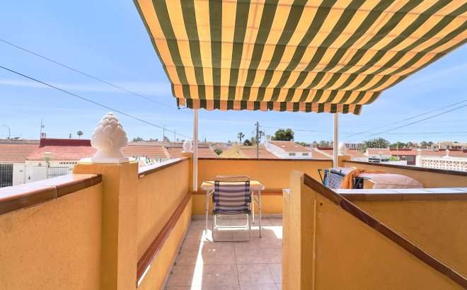 Resale - Bungalow -
Torrevieja - Torretas