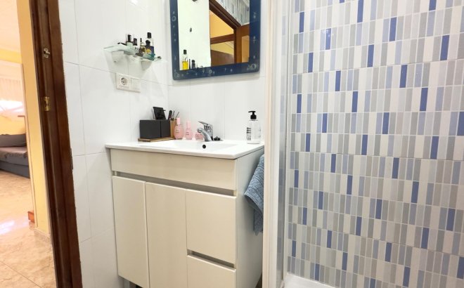Resale - Bungalow -
Torrevieja - Torretas