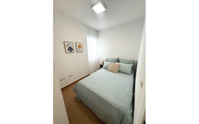 Resale - Apartment -
Torrevieja - Centro - Muelle Pesquero