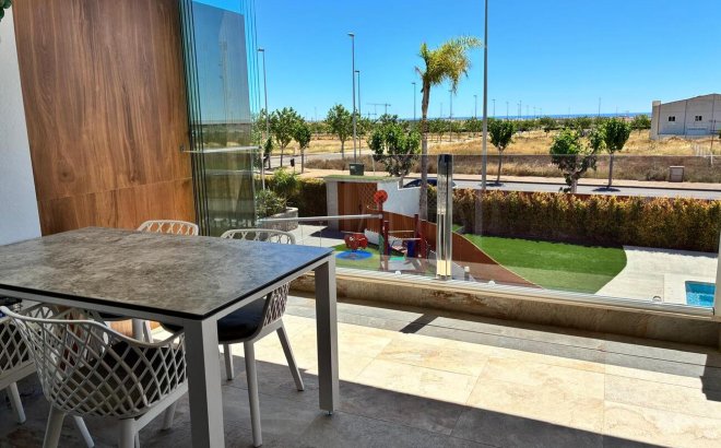 Resale - Apartment -
Pilar de la Horadada - Costa Blanca