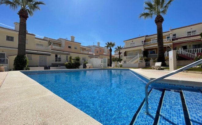 Herverkoop - Town House -
Ciudad Quesada - Costa Blanca