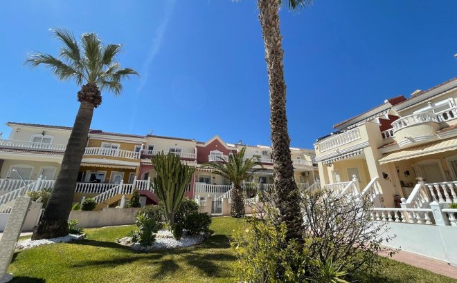 Herverkoop - Town House -
Ciudad Quesada - Costa Blanca