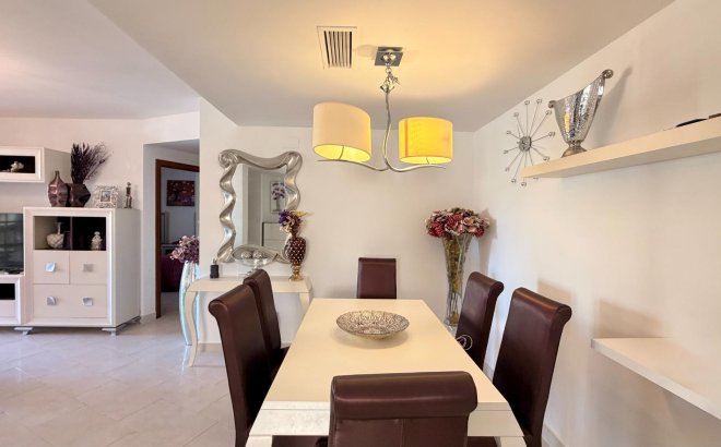Resale - Apartment -
Torrevieja - Aldea Del Mar