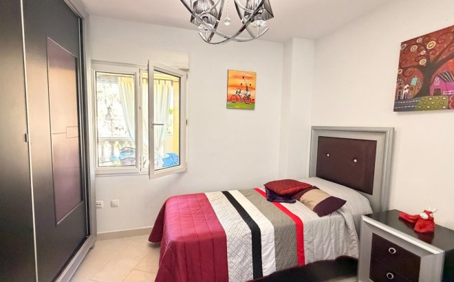 Resale - Apartment -
Torrevieja - Aldea Del Mar