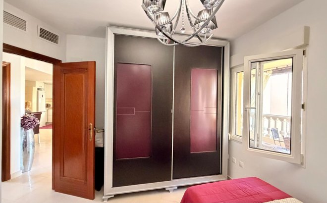 Resale - Apartment -
Torrevieja - Aldea Del Mar
