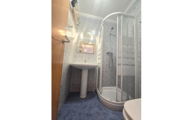 Resale - Penthouse -
Torrevieja - La Veleta