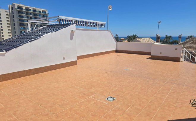 Resale - Penthouse -
Torrevieja - La Veleta