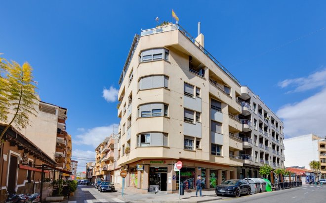 Resale - Penthouse -
Torrevieja - Centro