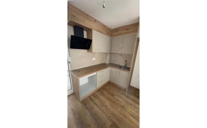 Resale - Bungalow -
Torrevieja - PARQUE DE LAS NACIONES