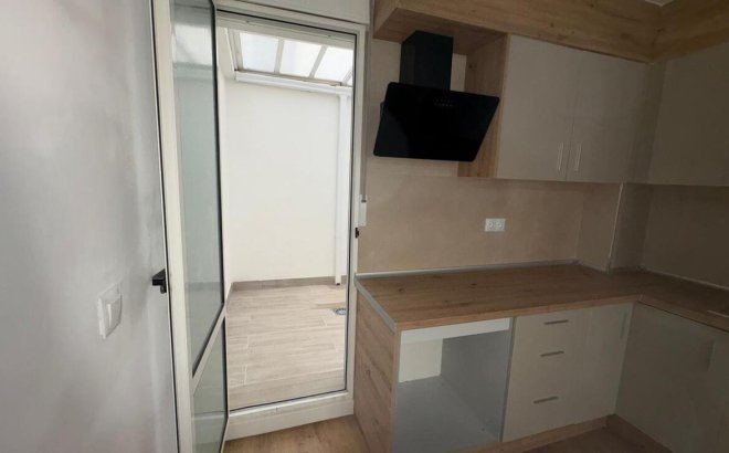 Resale - Bungalow -
Torrevieja - PARQUE DE LAS NACIONES