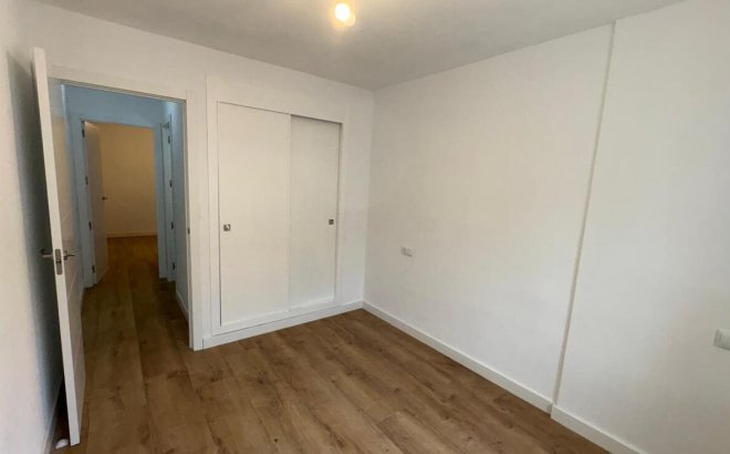 Resale - Bungalow -
Torrevieja - PARQUE DE LAS NACIONES