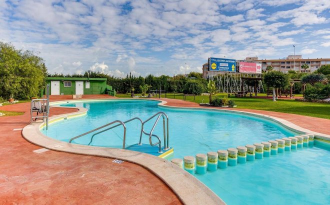 Resale - Bungalow -
Torrevieja - PARQUE DE LAS NACIONES