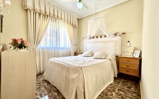 Resale - Town House -
La Zenia - Costa Blanca