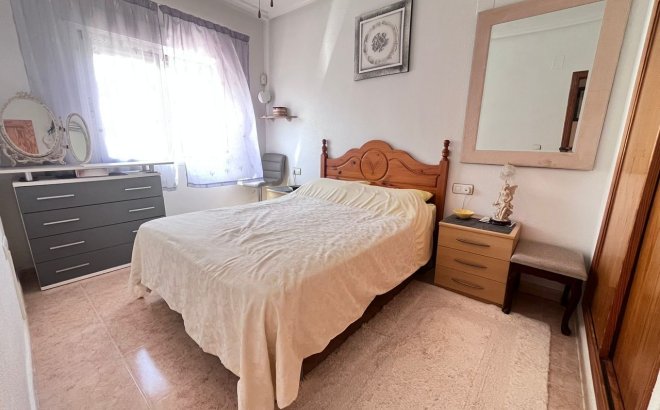 Resale - Town House -
Villamartin - Costa Blanca