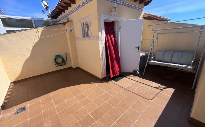 Resale - Town House -
Villamartin - Costa Blanca