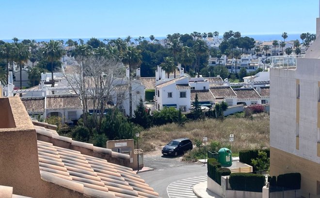 Resale - Town House -
Villamartin - Costa Blanca