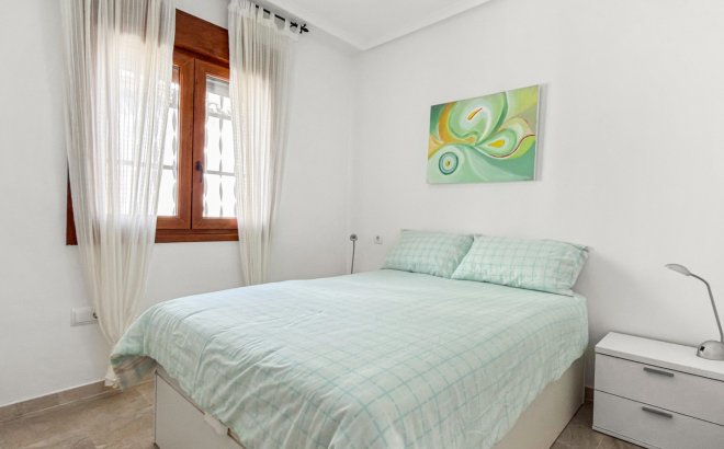 Resale - Apartment -
Orihuela Costa - Costa Blanca