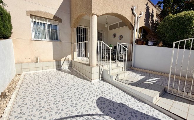 Resale - Town House -
Torrevieja - Costa Blanca