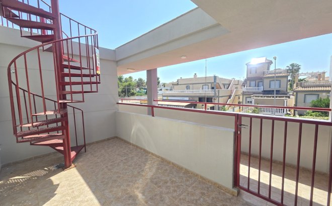 Resale - Apartment -
Villamartin - Costa Blanca