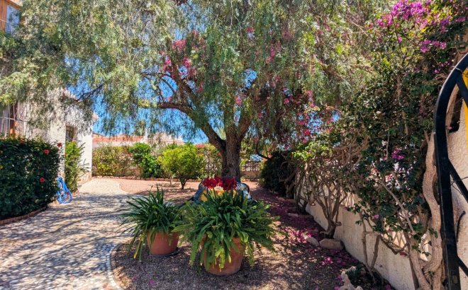 Resale - Villa -
Ciudad Quesada - Costa Blanca