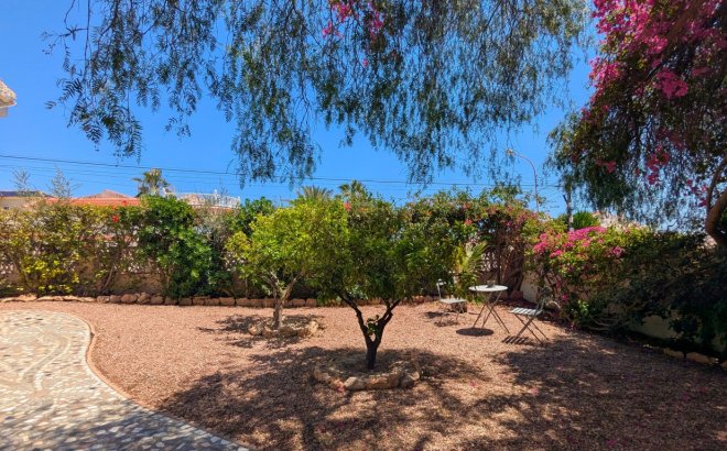 Resale - Villa -
Ciudad Quesada - Costa Blanca