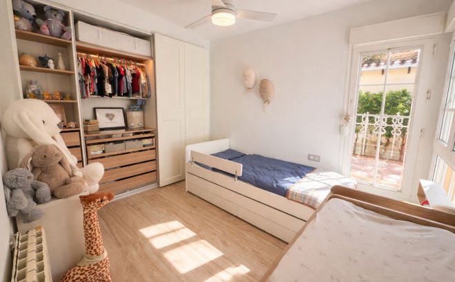 Resale - Villa -
Los Dolses - Inland