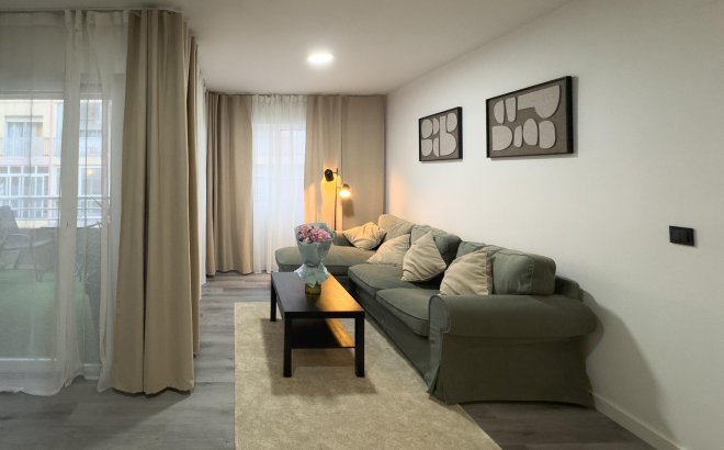 Resale - Apartment -
Torrevieja - Curva Del Palangre
