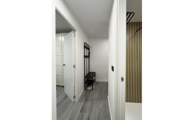 Resale - Apartment -
Torrevieja - Curva Del Palangre