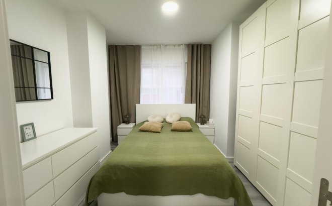 Resale - Apartment -
Torrevieja - Curva Del Palangre