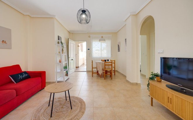 Resale - Bungalow -
Torrevieja - Aguas Nuevas 1