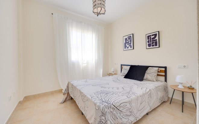 Resale - Bungalow -
Torrevieja - Aguas Nuevas 1