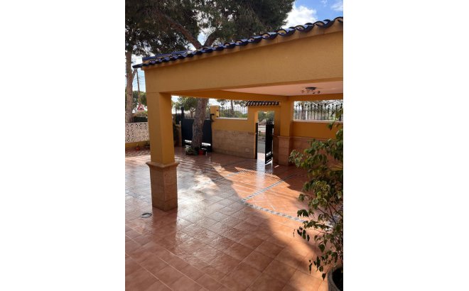 Resale - Semi Detached -
Orihuela Costa - Costa Blanca