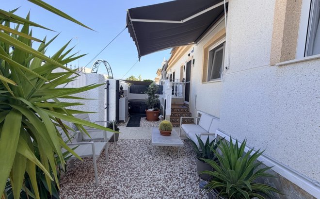 Resale - Town House -
Rojales - Inland