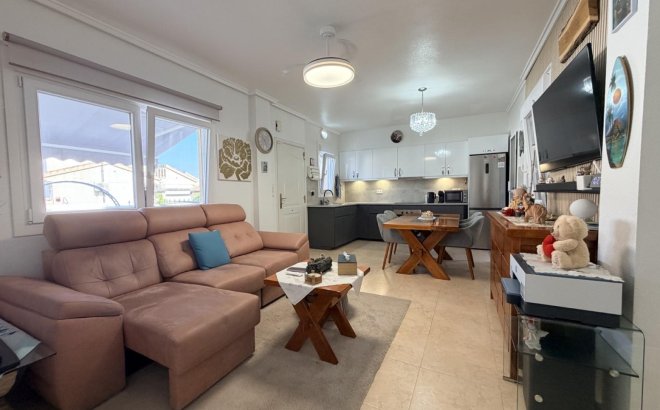 Resale - Town House -
Rojales - Inland