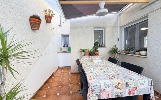 Resale - Town House -
Rojales - Inland