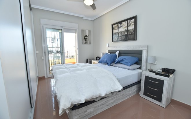 Resale - Villa -
Orihuela Costa - Costa Blanca