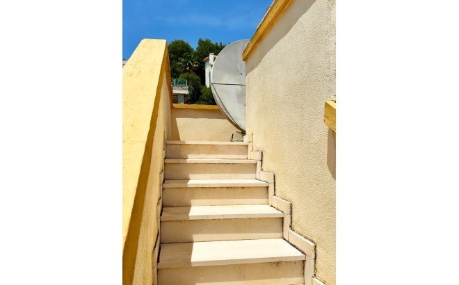 Resale - Villa -
Orihuela Costa - Costa Blanca