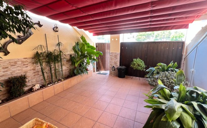 Resale - Town House -
Torrevieja - Los Balcones - Los Altos del Edén