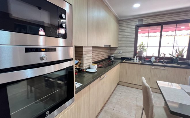 Resale - Town House -
Torrevieja - Los Balcones - Los Altos del Edén