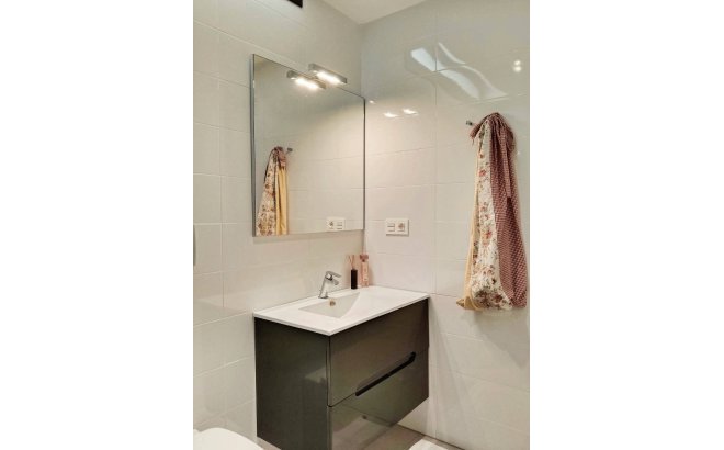 Resale - Penthouse -
Pilar de la Horadada - Pueblo Latino