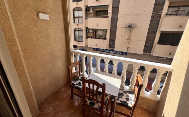 Resale - Apartment -
Torrevieja - PARQUE DE LAS NACIONES