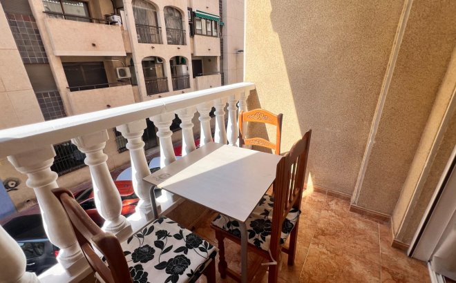 Resale - Apartment -
Torrevieja - PARQUE DE LAS NACIONES