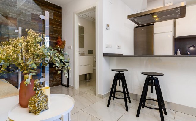 Resale - Town House -
Villamartin - Orihuela Costa